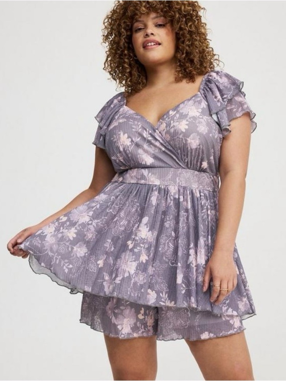 Torrid Floral Lavender Flutter Sleeve Romper - Size 1X - NWT!